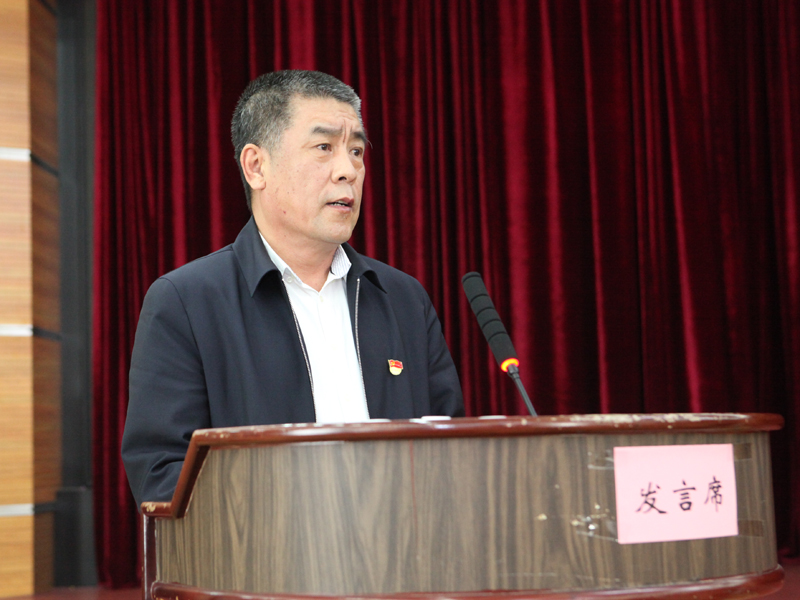 3、台港澳侨联络和外事委员会副主任王廷利发言.JPG
