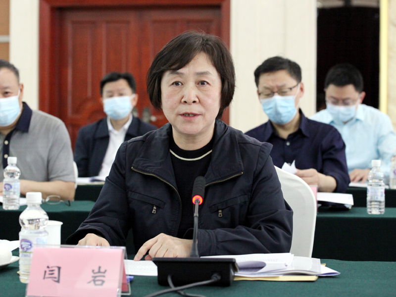 6、牡丹江市政协主席闫岩作汇报.JPG