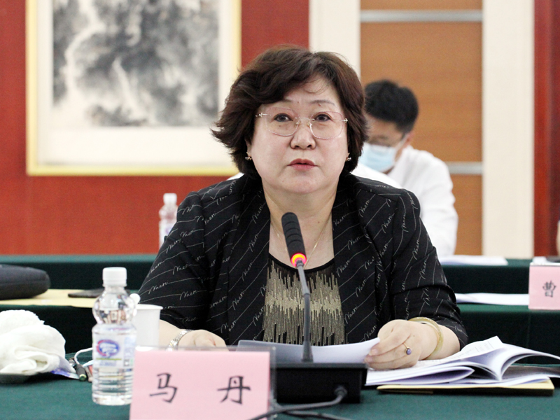 14、黑河市政协副主席马丹作汇报.JPG
