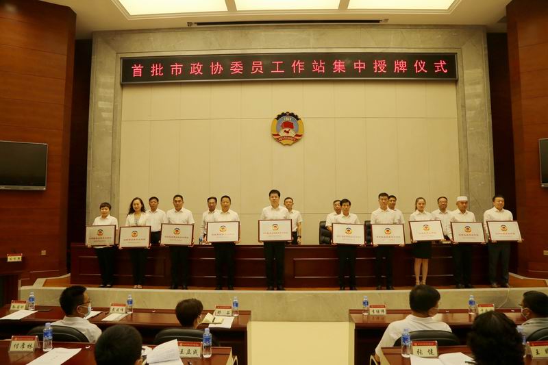 image001.jpg image001.jpg