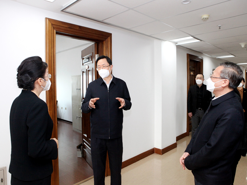1、走访民革省委.JPG